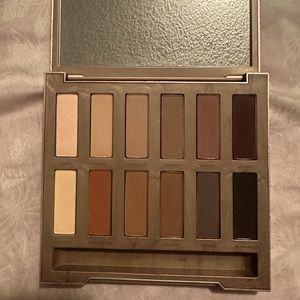 Naked ultimate basics palette